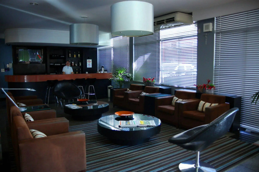 Momax Hotel