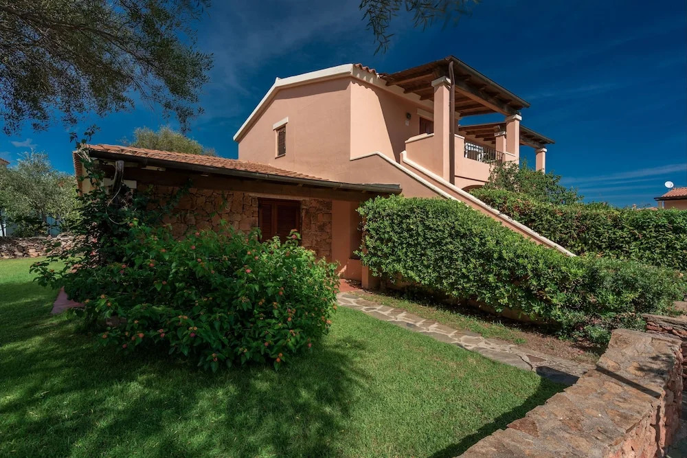 Outstanding Residenze Gallura 1 Bedroom Sleeps 4 Noi0538k