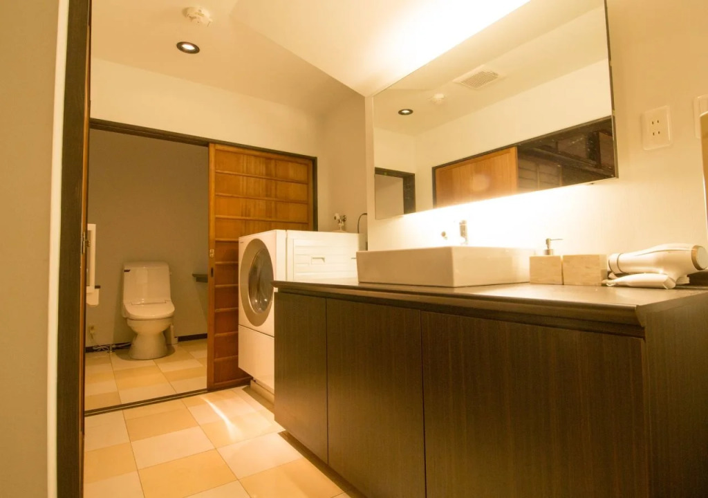 Le Machiya Rokkaku Suite