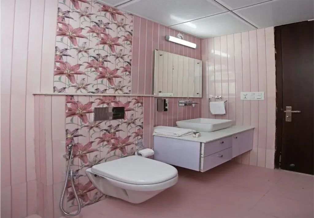 OYO 12692 Amexx Residency