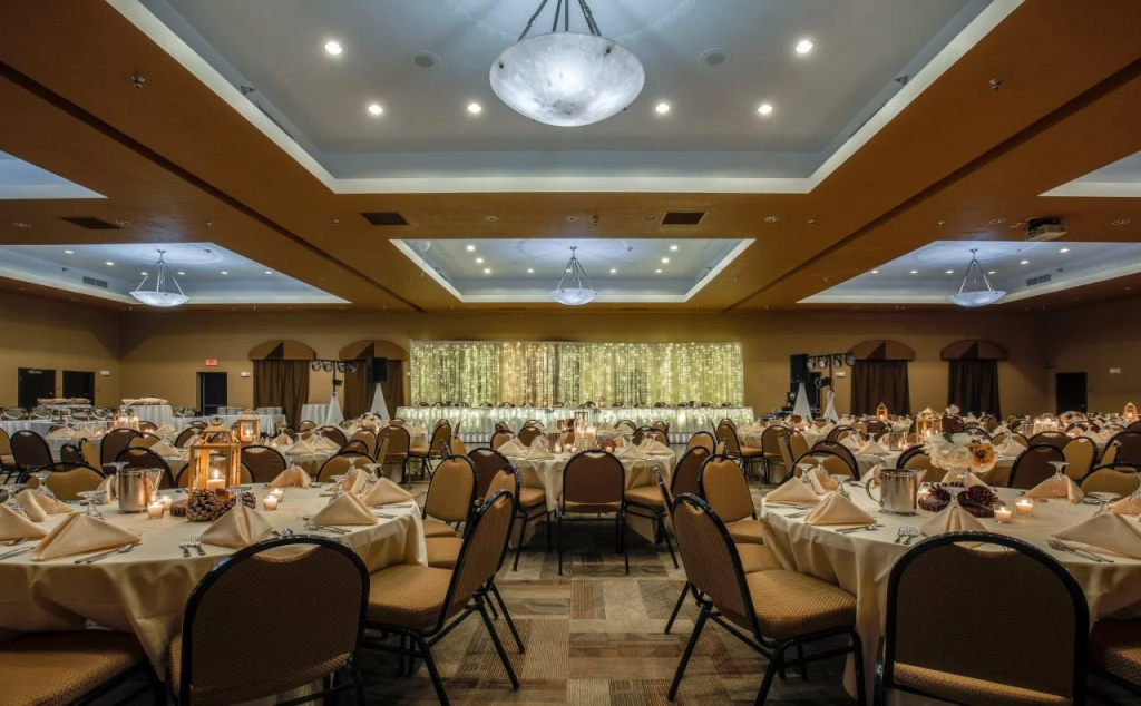 Holiday Inn Express Hotel & Suites Sioux Falls-Brandon by IHG