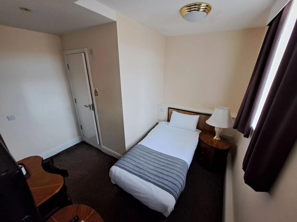 Prince Of Wales Hotel