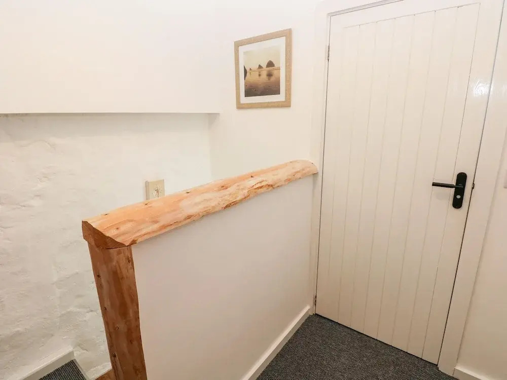 Beekeepers Cottage