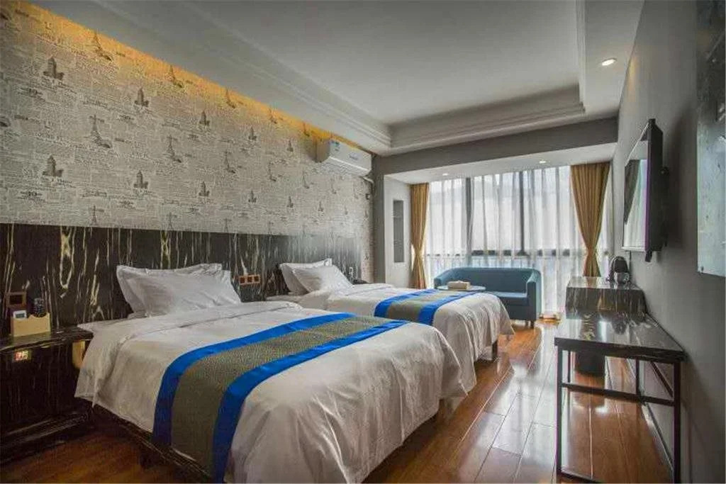 Mr F Boutique Hotel