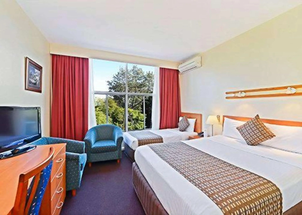 Comfort Inn North Shore Hotel