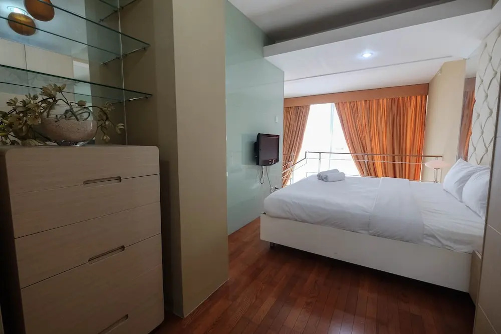 Spacious 1BR Two-Level Apartment at CityLofts Sudirman