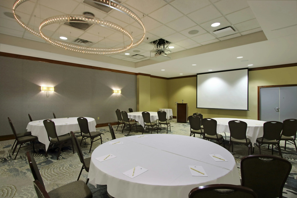 Doubletree by Hilton Newark