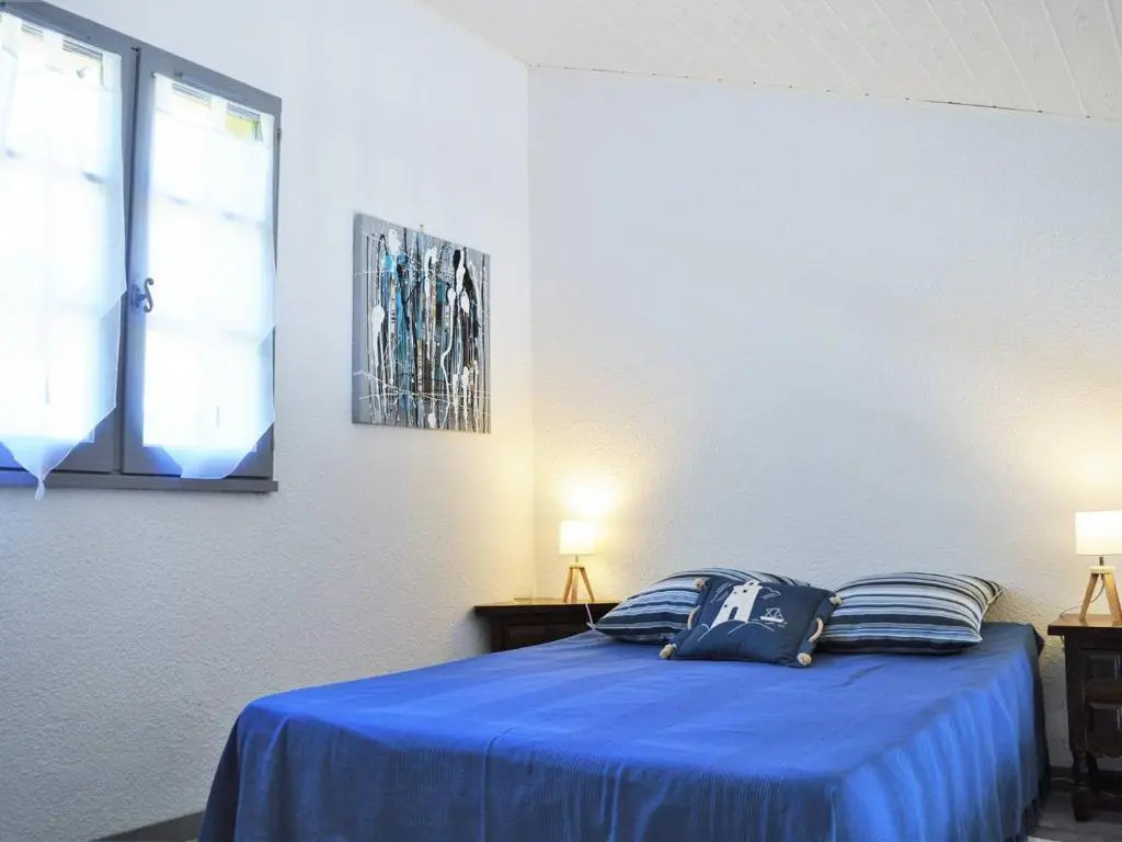 Appartement Le Lavandou, 1 pièce, 4 personnes - FR-1-251-68