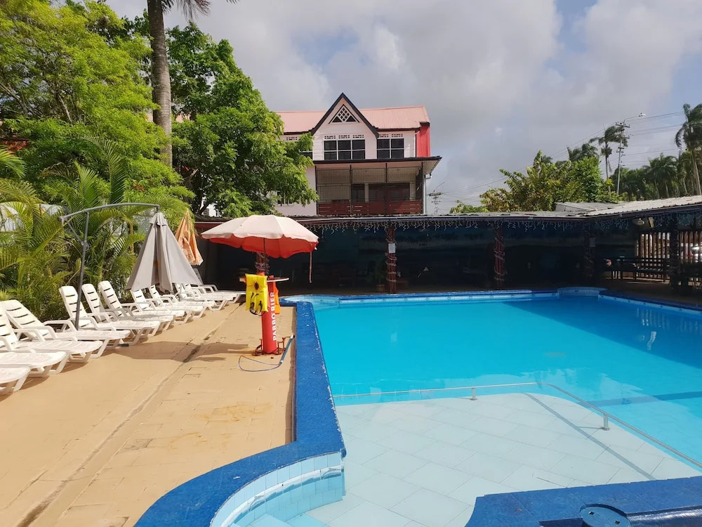 Zin Resort
