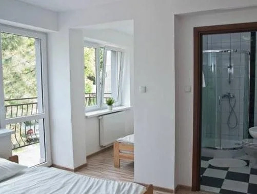 Villa 4 Stars