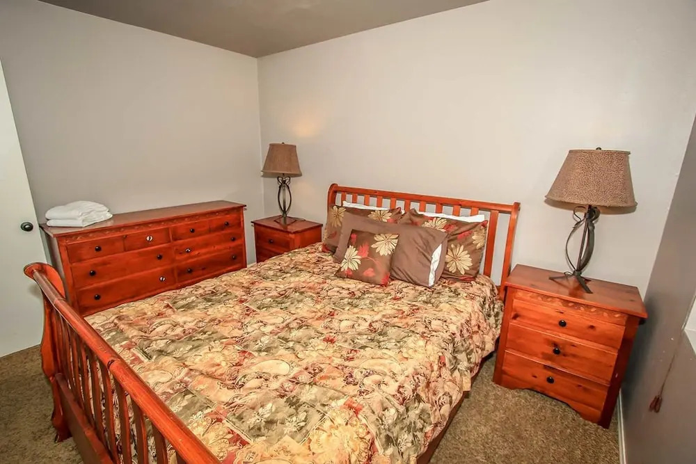 Daisy Duo-1506 by Big Bear Vacations