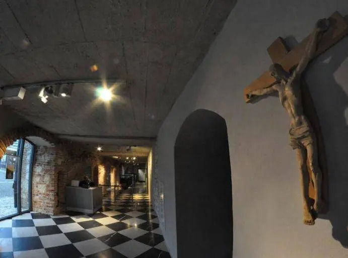 Dom Gości Opactwa Benedyktynów