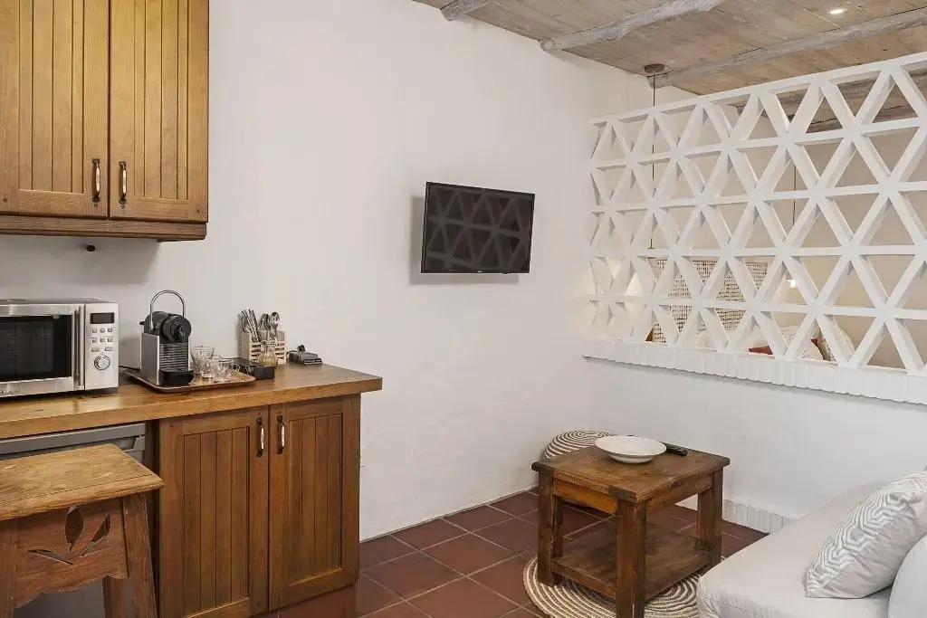 Habitaciones y Apartamentos en el centro La Jábega by Conil Home