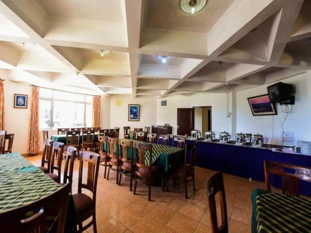 Anand Palace Hotel