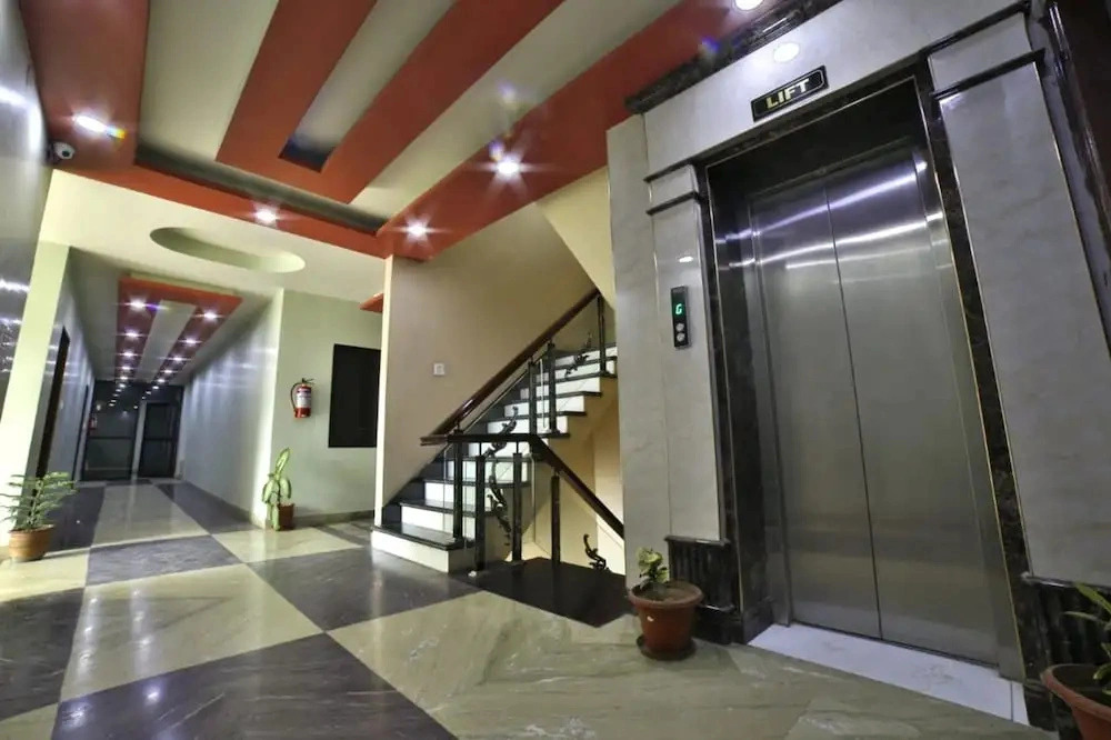 Hotel Ramgarh Palace