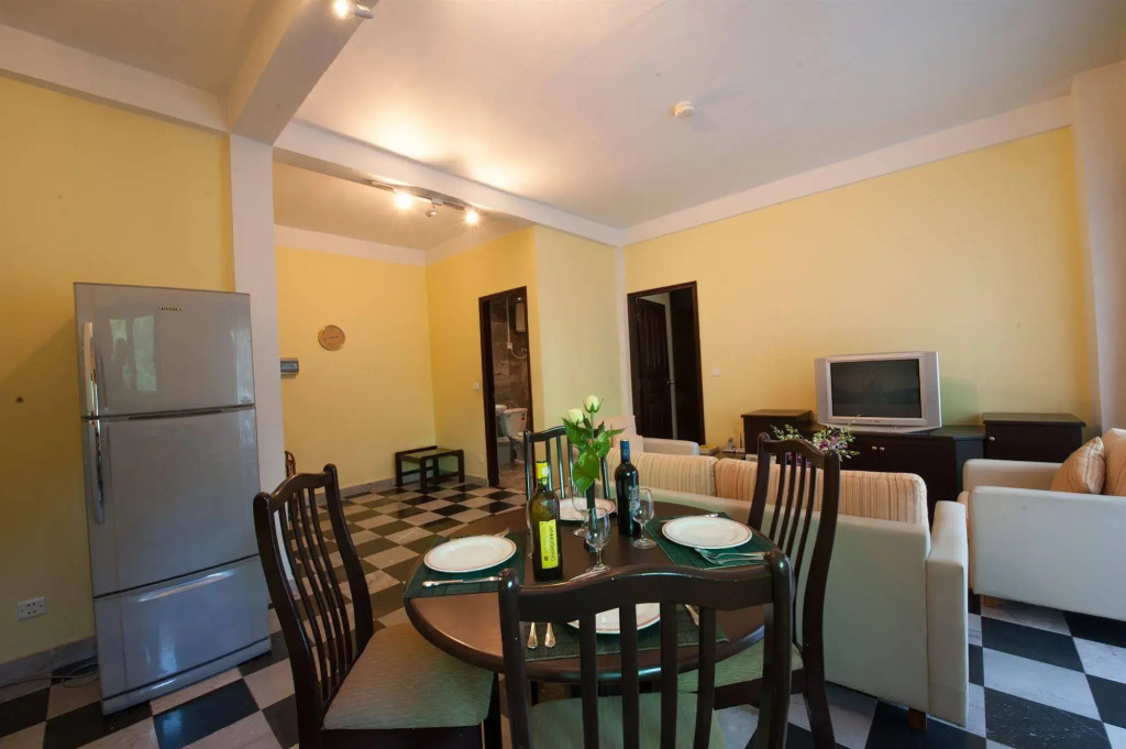 Embassy Place Apartments