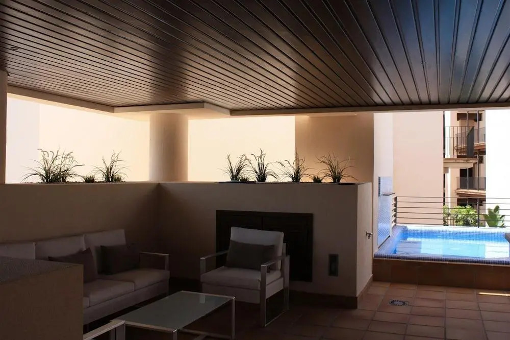 Apartment with Private Swimming Pool