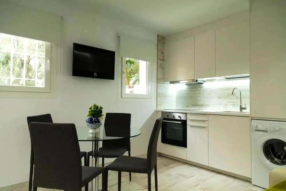 Apartment With 2 Bedrooms in Estepona, With Wonderful sea View and Wif
