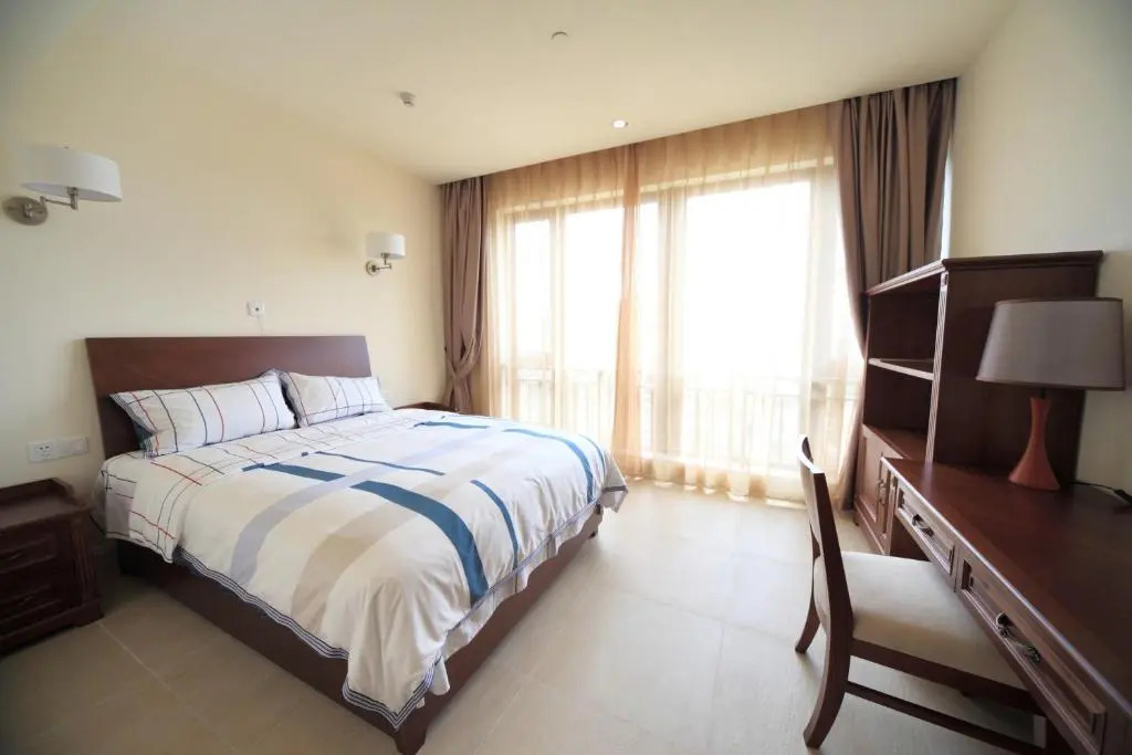 Hainan Qinheyuan Adult Year Club Aparthotel