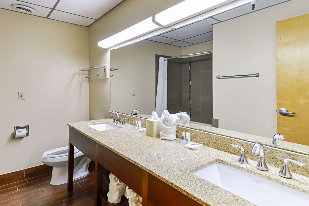 Quality Suites