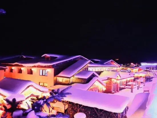 Xuegu Azalea Homestay