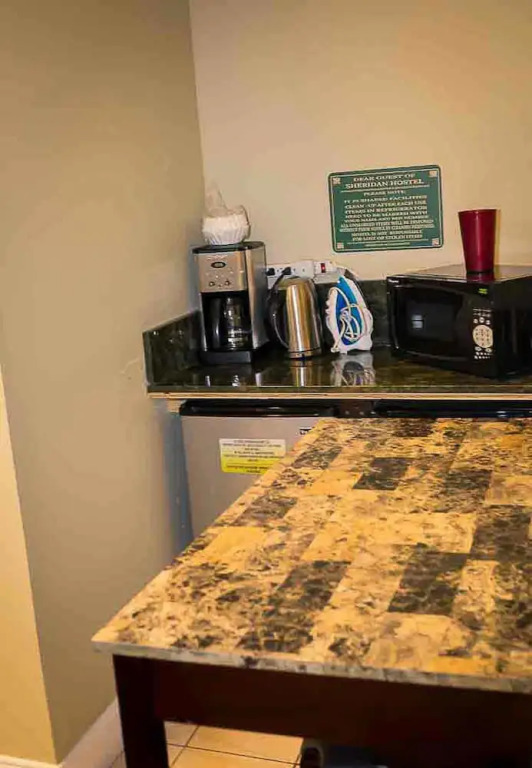 Casa Blanca Hostel
