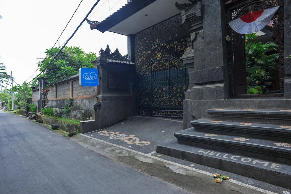 Airy Eco Sukawati Sutami Sumampan Bali