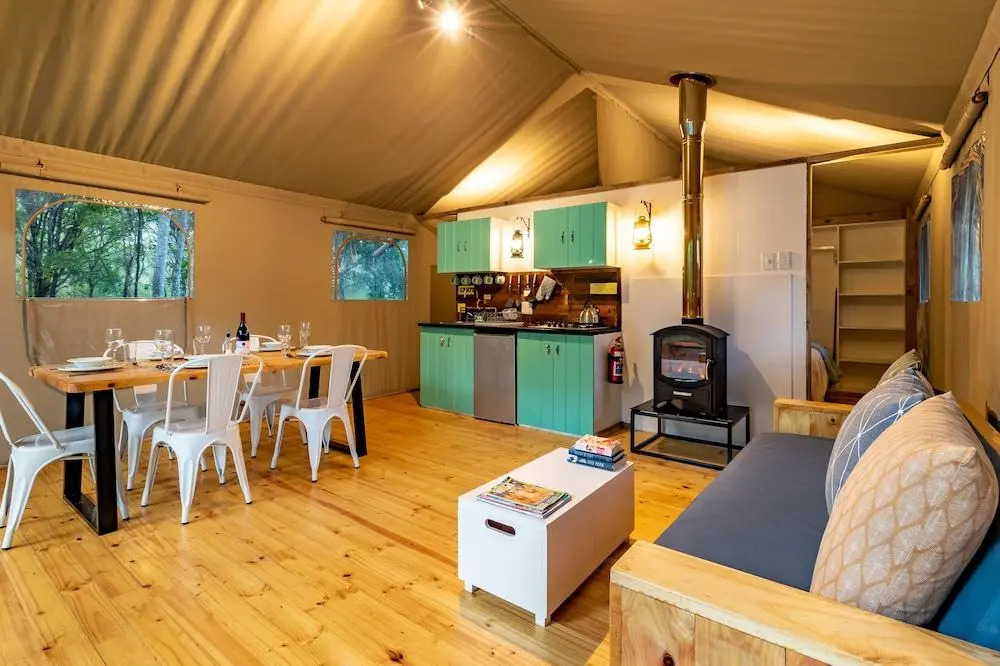 AfriCamps at Mackers - Glamping