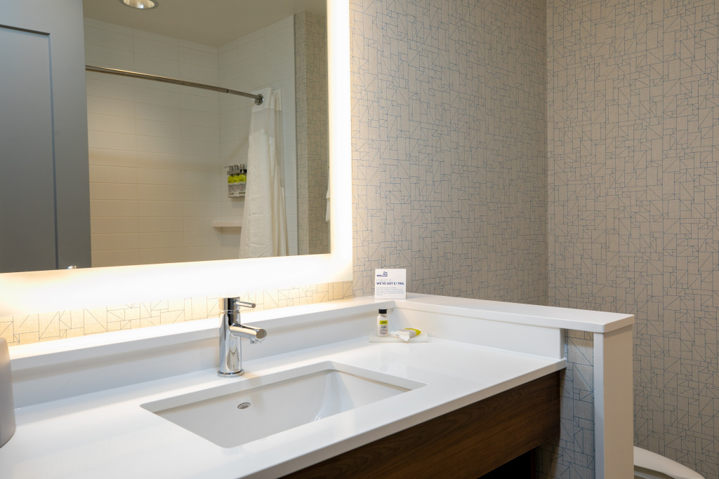 Holiday Inn Express - Lethbridge Southeast by IHG