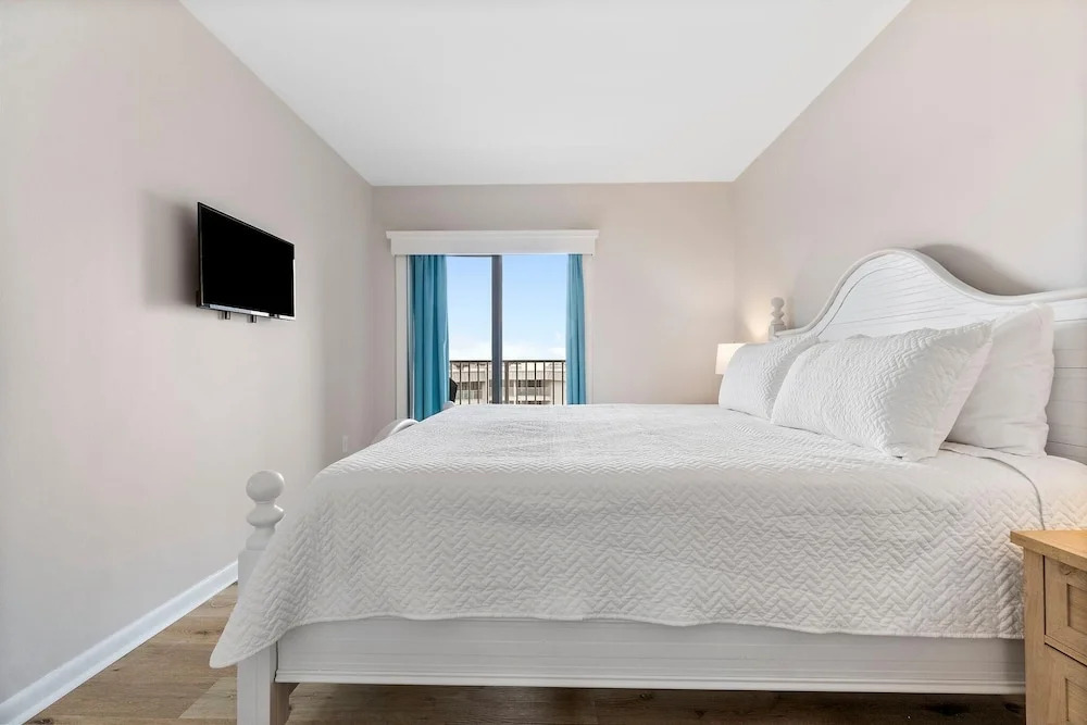 Royal Gulf Beach & Racquet Club 5313