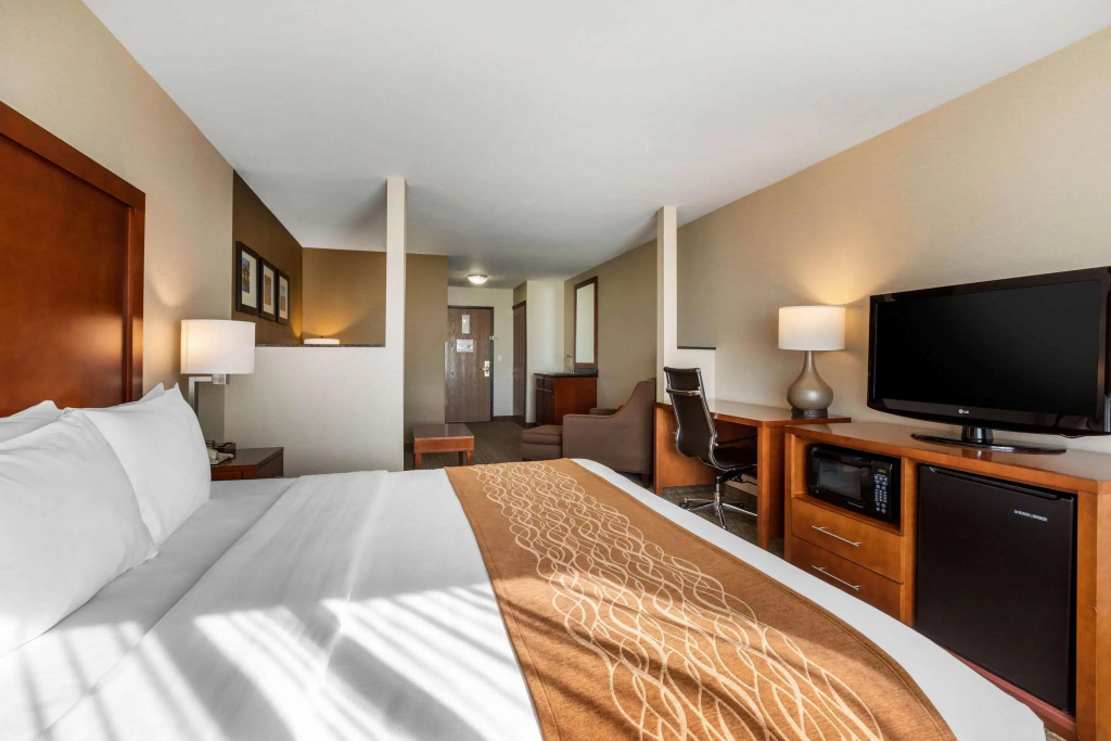 Comfort Inn & Suites Murrieta Temecula Wine Country