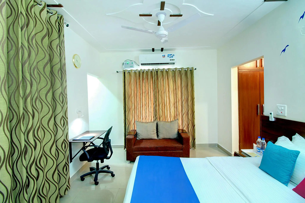 STAAYZ Premium Gurgaon