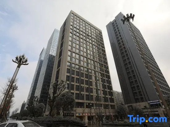 Yeste International Hotel (Guanshanhu District International Conference Center Subway Station)