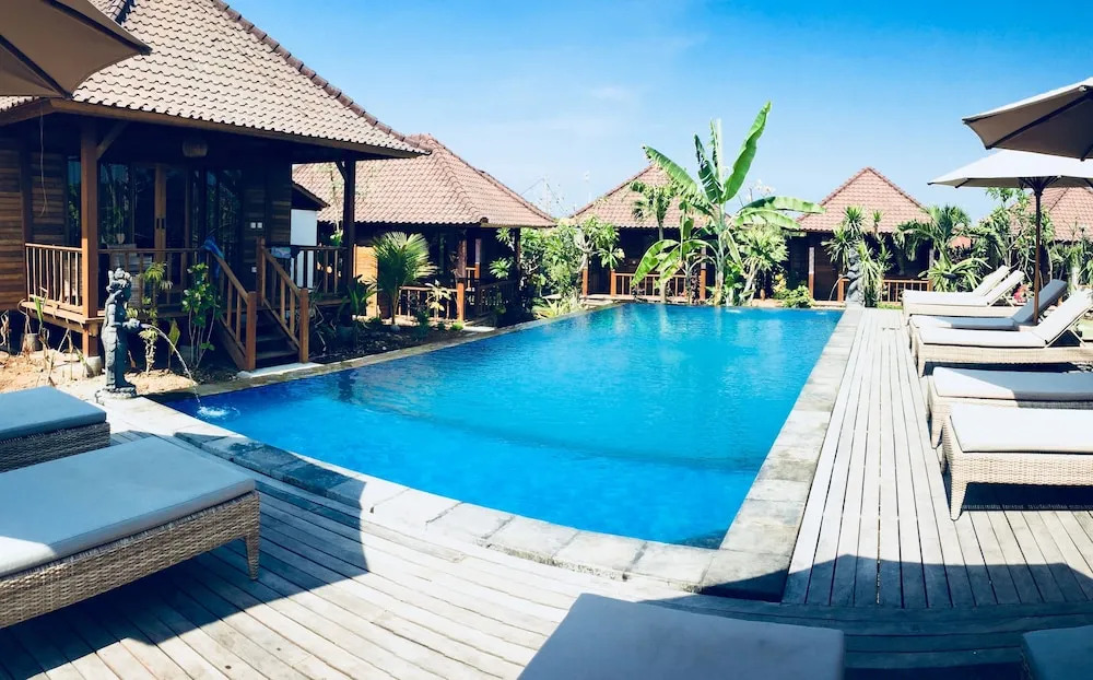 Gedong Nusa Huts