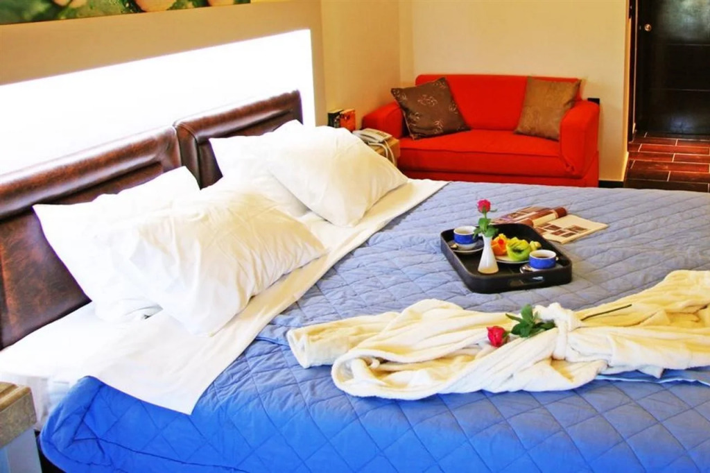 Samos Bay Hotel by Gagou Beach