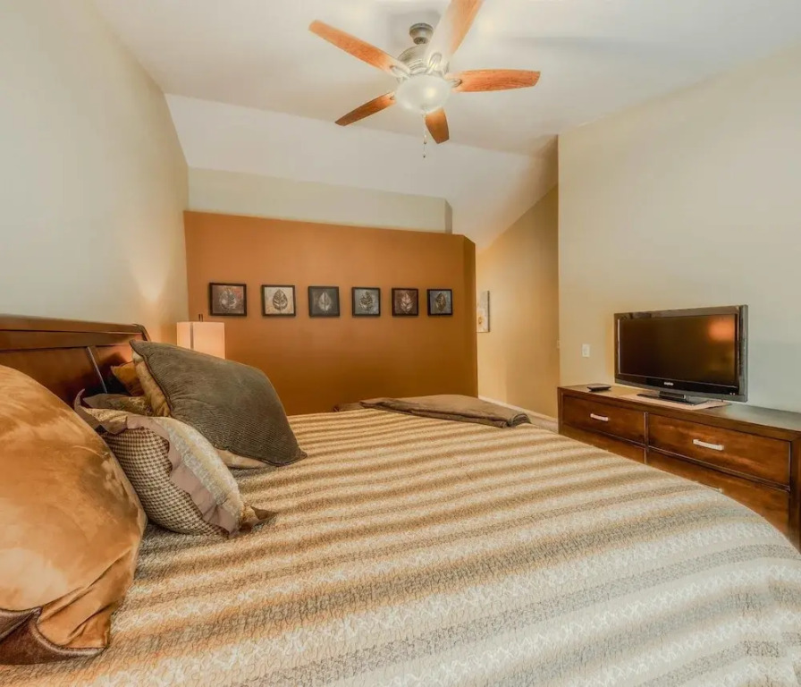 Meadow Lake Townhouse