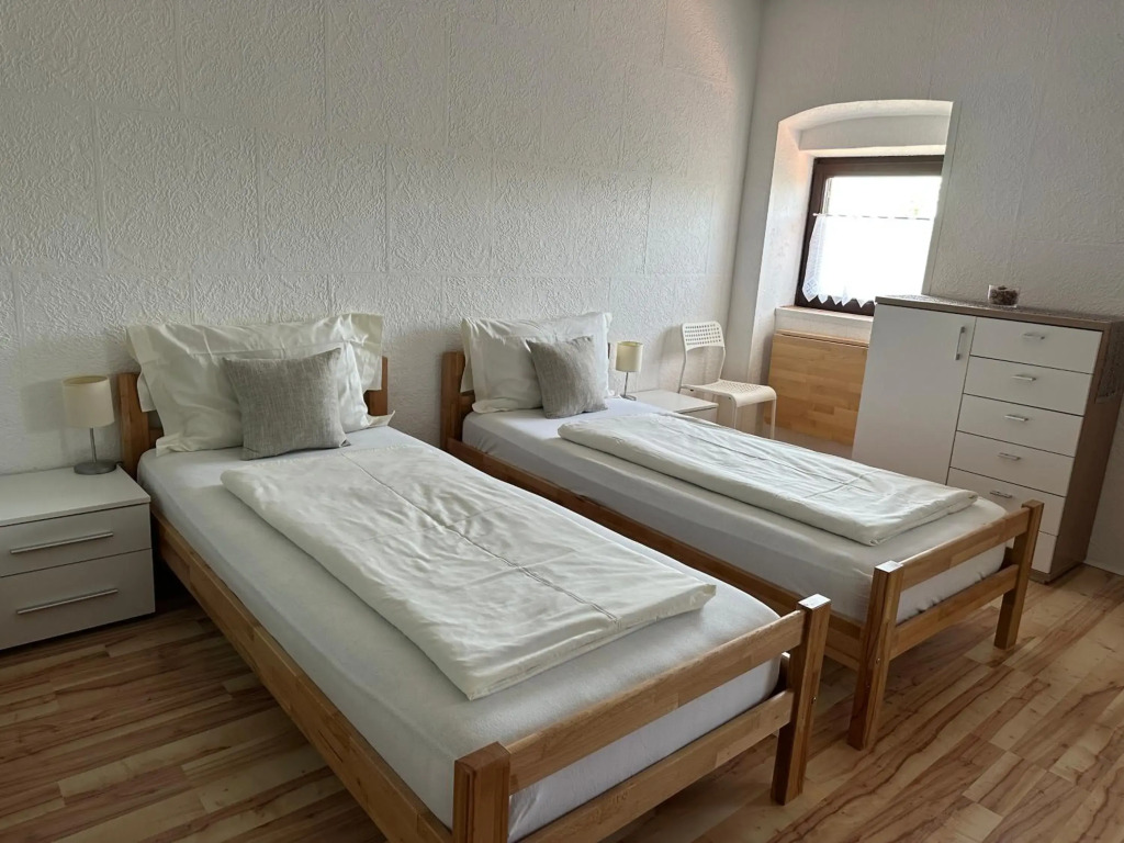 Quiet countryside apartments near the city and the sea