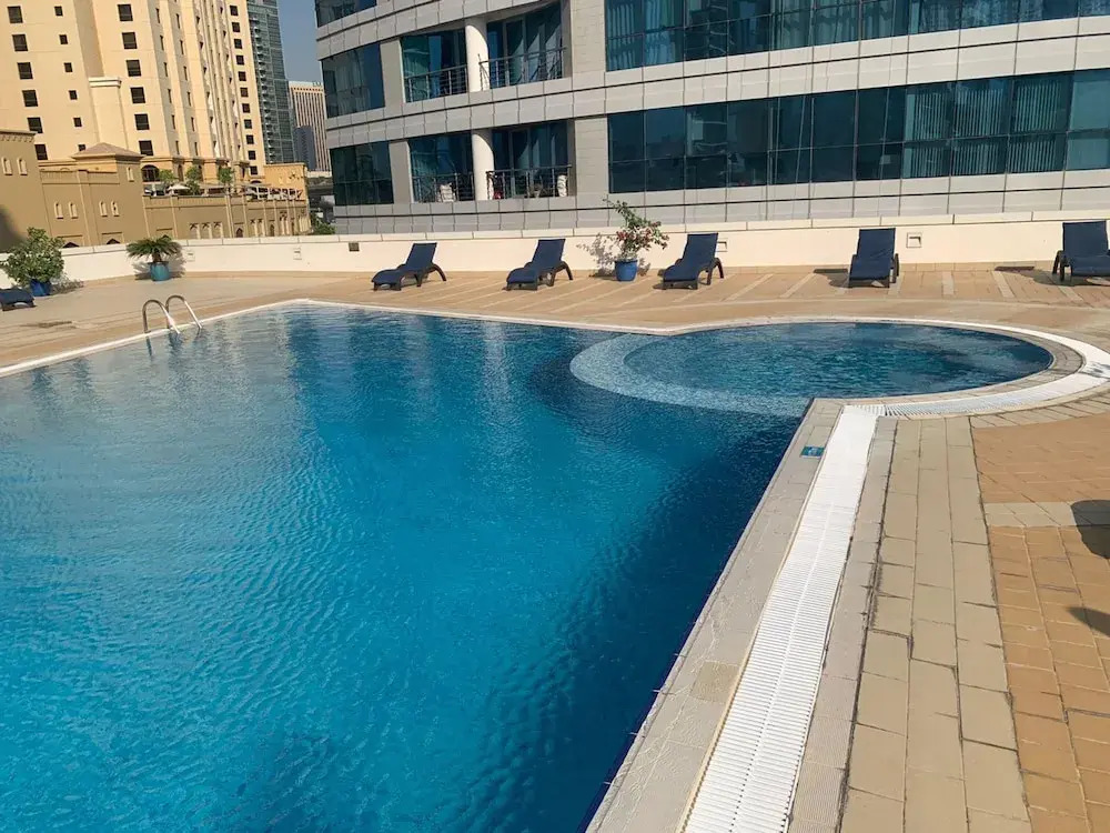 Stunning Apartment at Dora Bay Dubai Marina