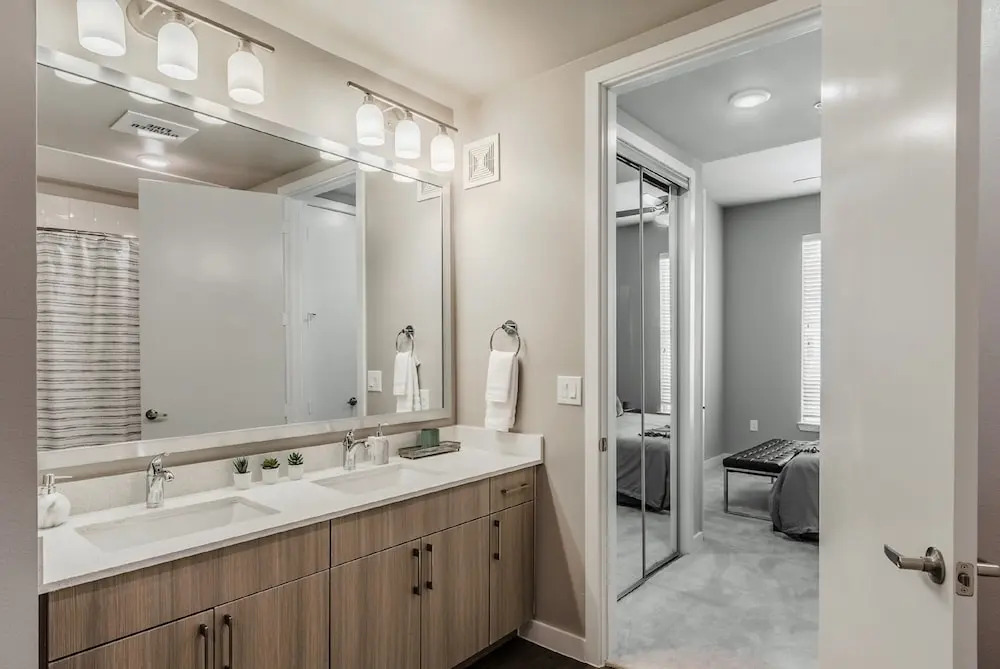 Magnolia Lux Condos by Barsala
