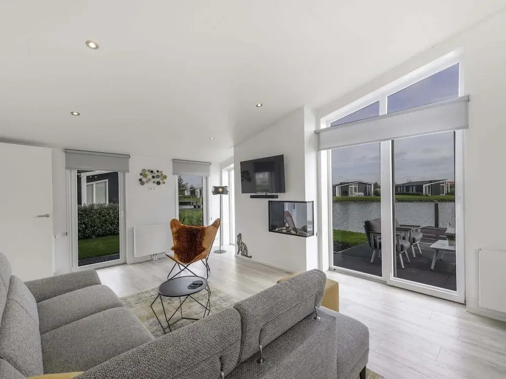 Chalet in Zeeland With Sauna by the Water