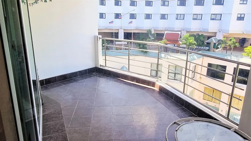 Plaza Residence Jomtien Beach