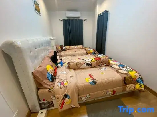 NB Bangsaen House@KL8  pool villa