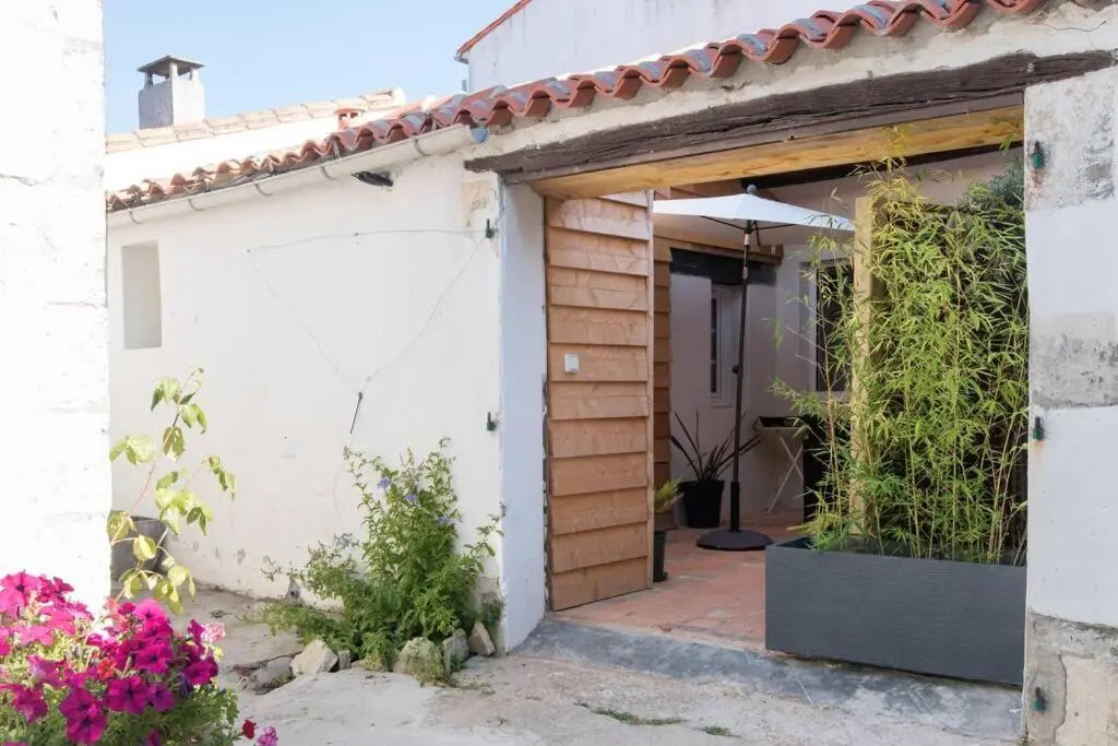 Beau T3 *** pour 2 à 4 pers avec patio privatif