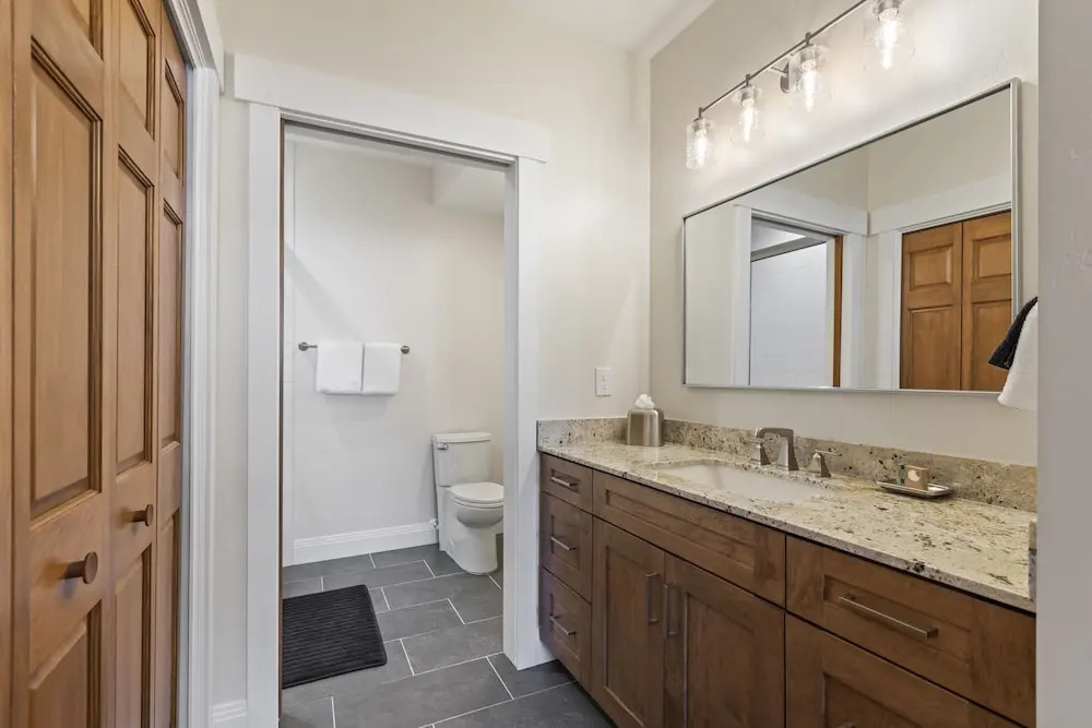 Town Pointe B204 3 Bedroom Condo by RedAwning