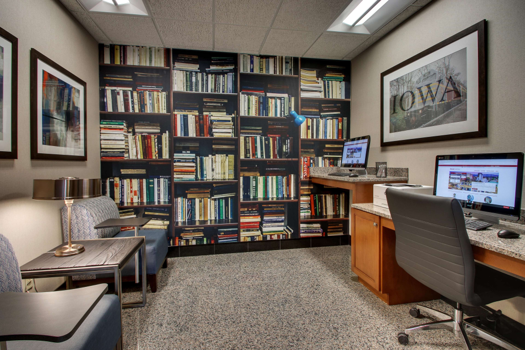 Drury Inn & Suites Iowa City Coralville