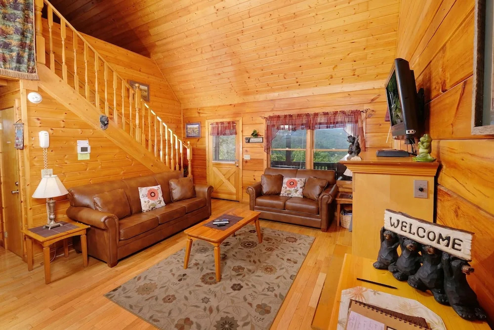 Ultimate Seclusion 1 Bedroom 2 Bathrooms Cabin