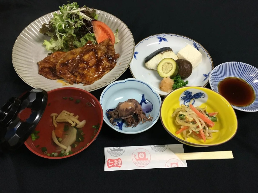 Hotel Hichifuku