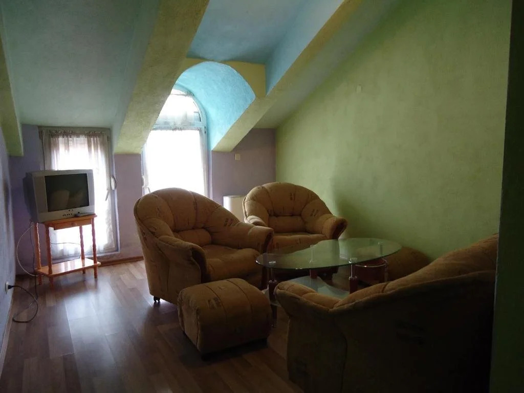 Dionis Hotel