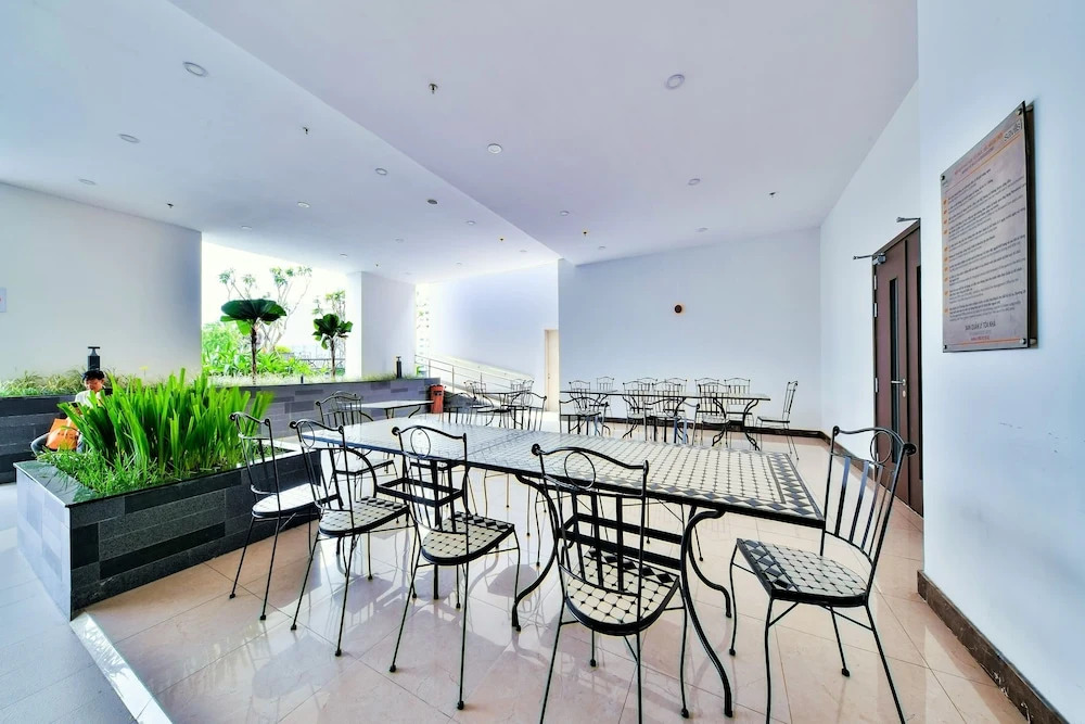 Rivergate Residence Saigon Central Walk to District 1 Free Pool