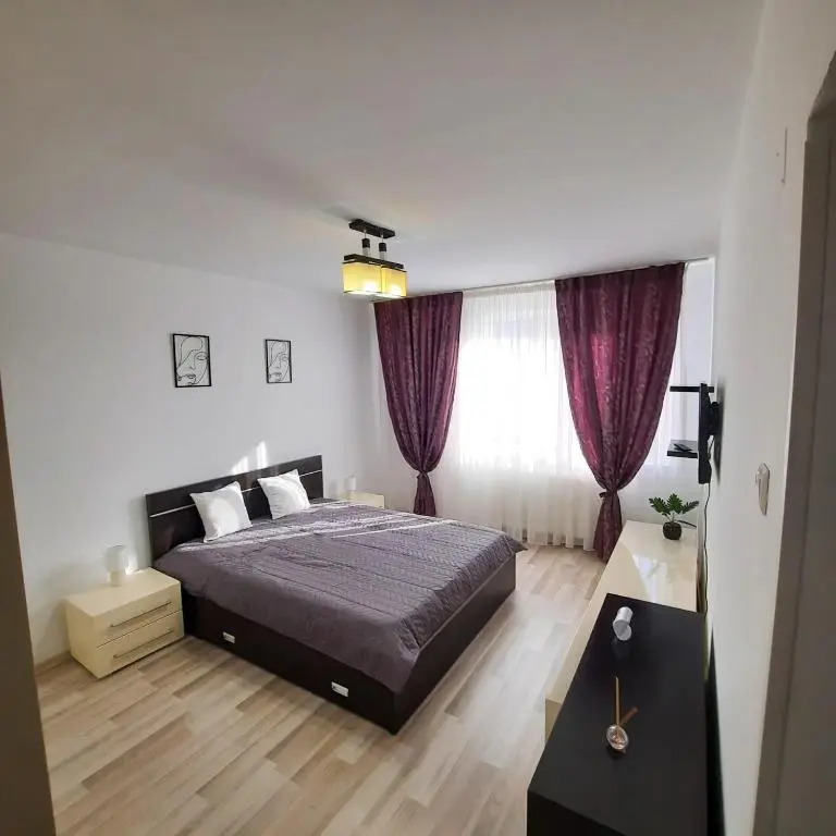 Apartament intr-o zona linistita din Piatra Neamt.